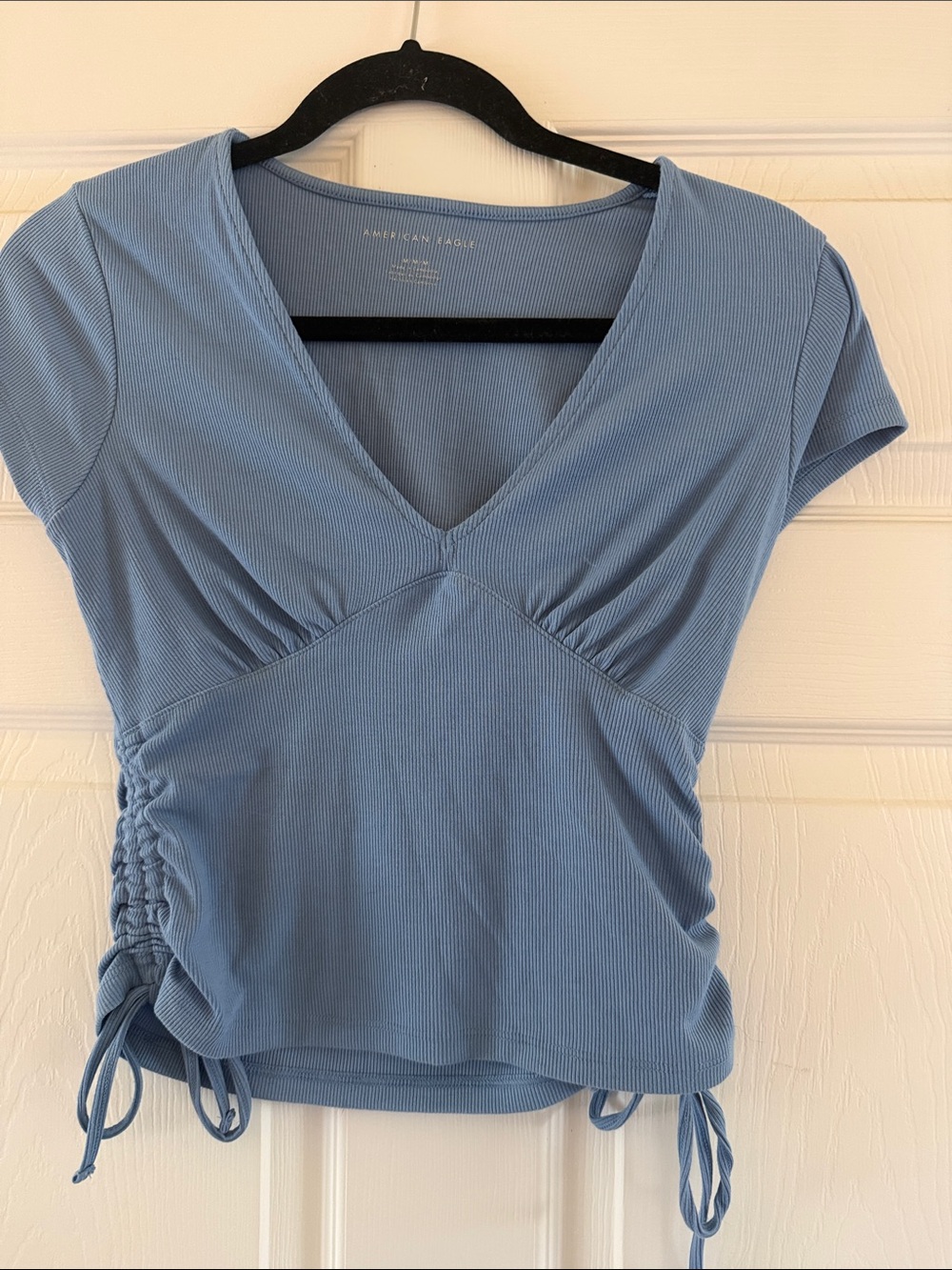 American Eagle Outfitters Light Blue Ribbed V-Neck Ruched Crop Top